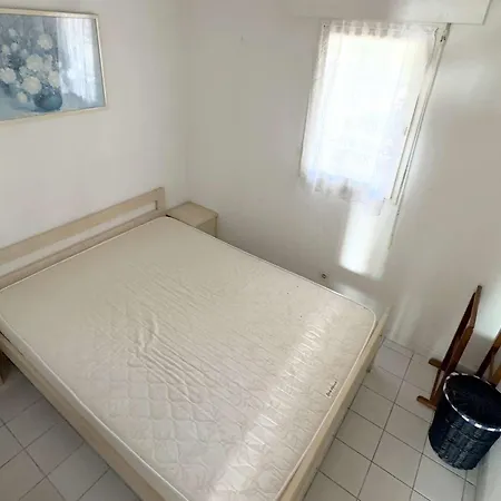 Six-fours-les-plages, 2 Pièces, 5 Personnes - Fr-1-316-287 *