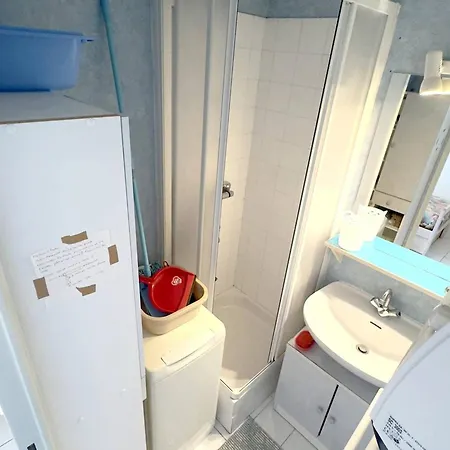 Six-fours-les-plages, 2 Pièces, 5 Personnes - Fr-1-316-287 Appartement *